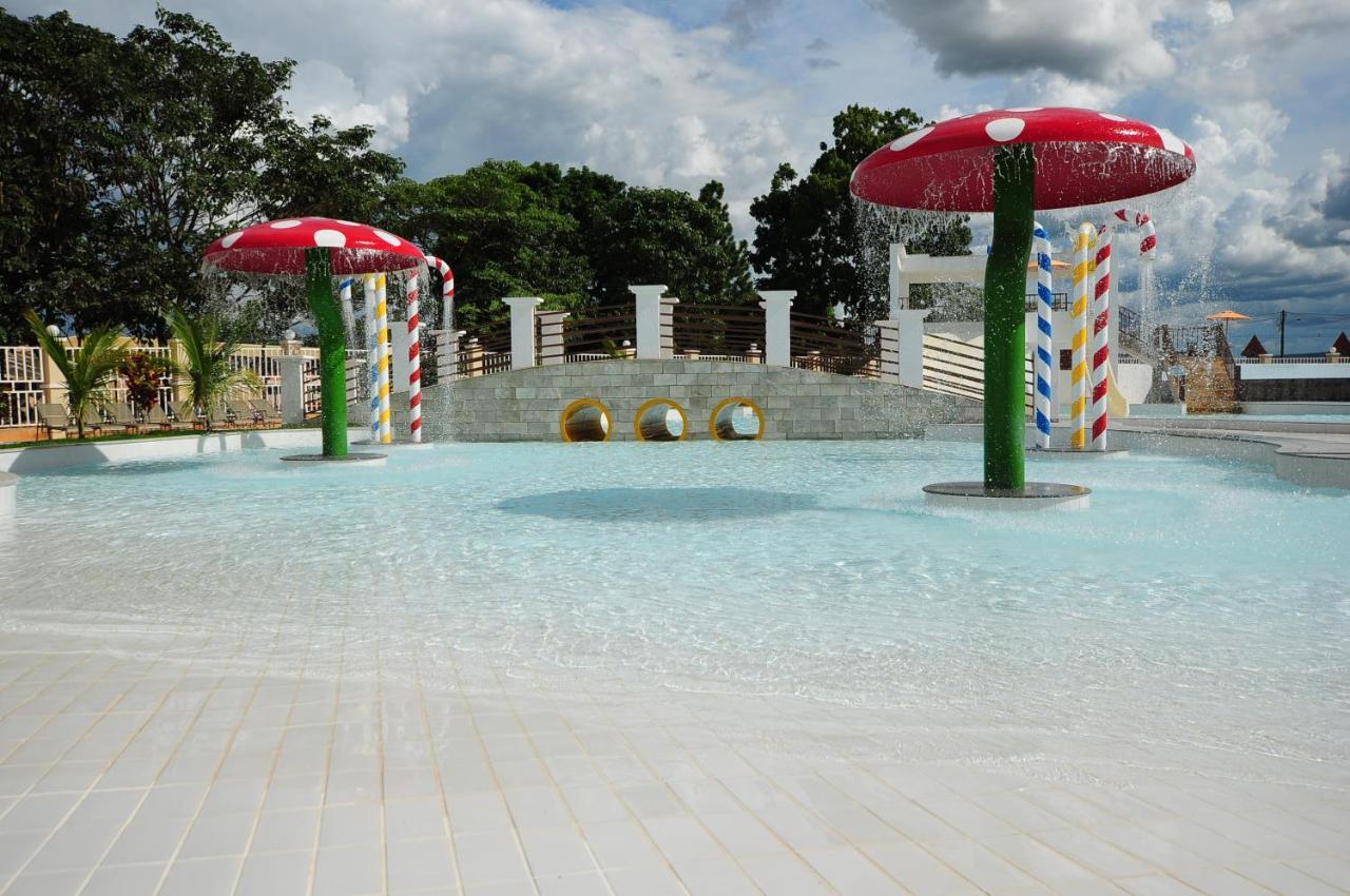 Lacqua Diroma Hotel Com Parque Aquatico 24 Horas Caldas Novas Luaran gambar