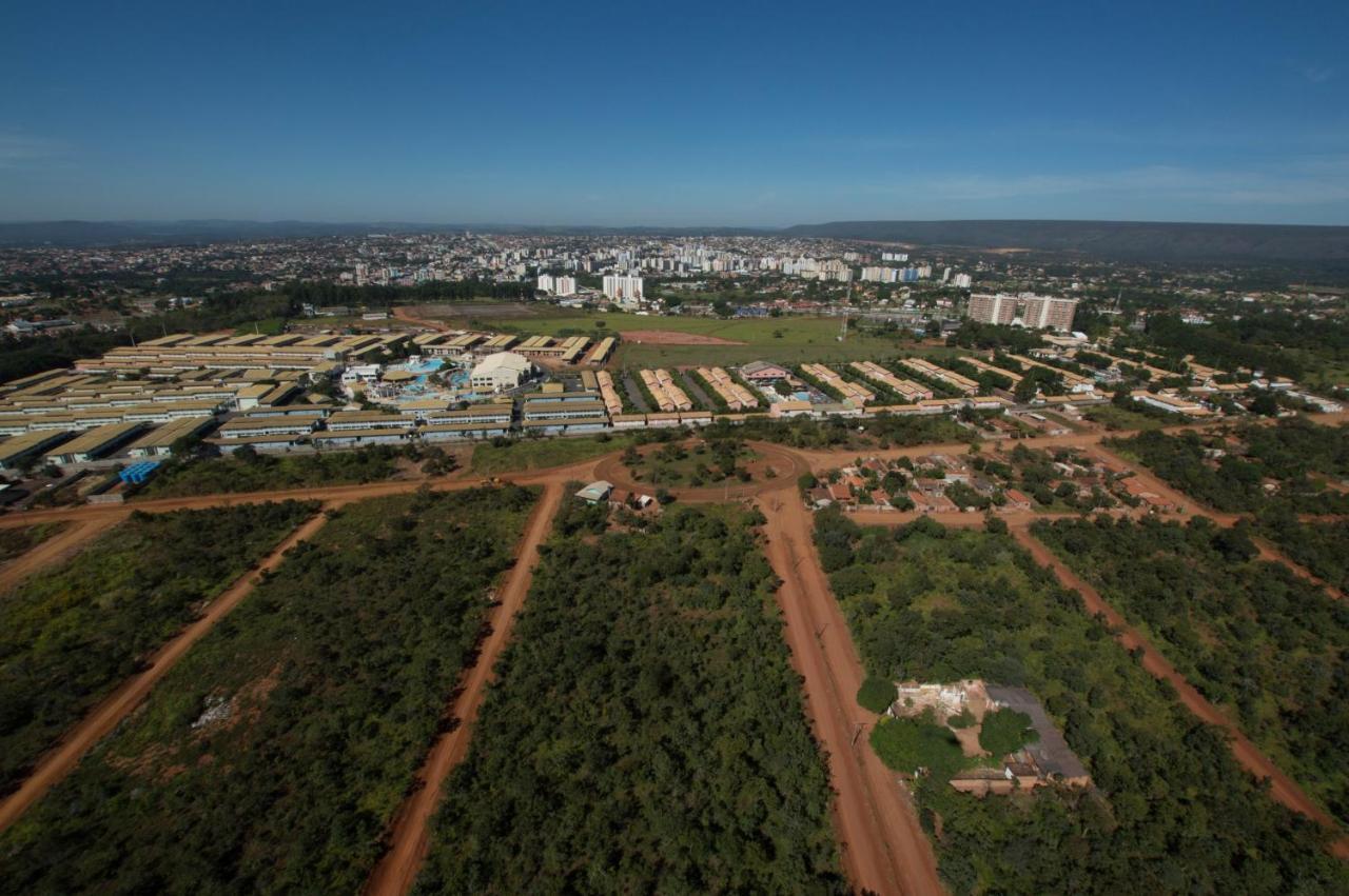 Lacqua Diroma Hotel Com Parque Aquatico 24 Horas Caldas Novas Luaran gambar