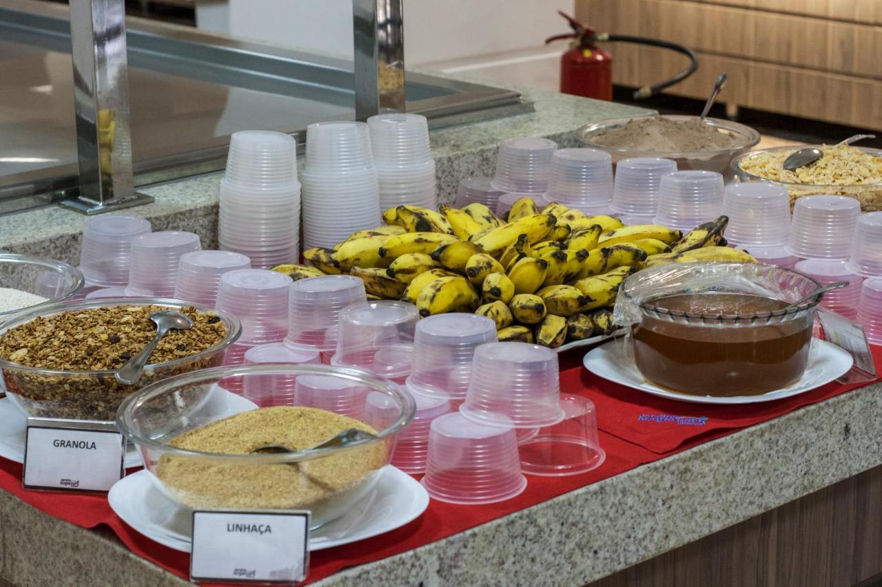 Lacqua Diroma Hotel Com Parque Aquatico 24 Horas Caldas Novas Luaran gambar