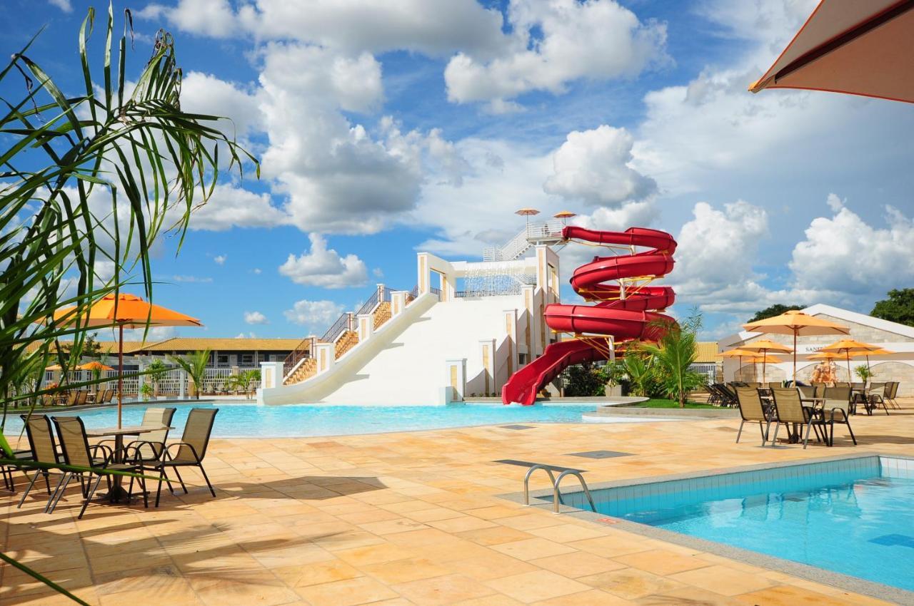 Lacqua Diroma Hotel Com Parque Aquatico 24 Horas Caldas Novas Luaran gambar