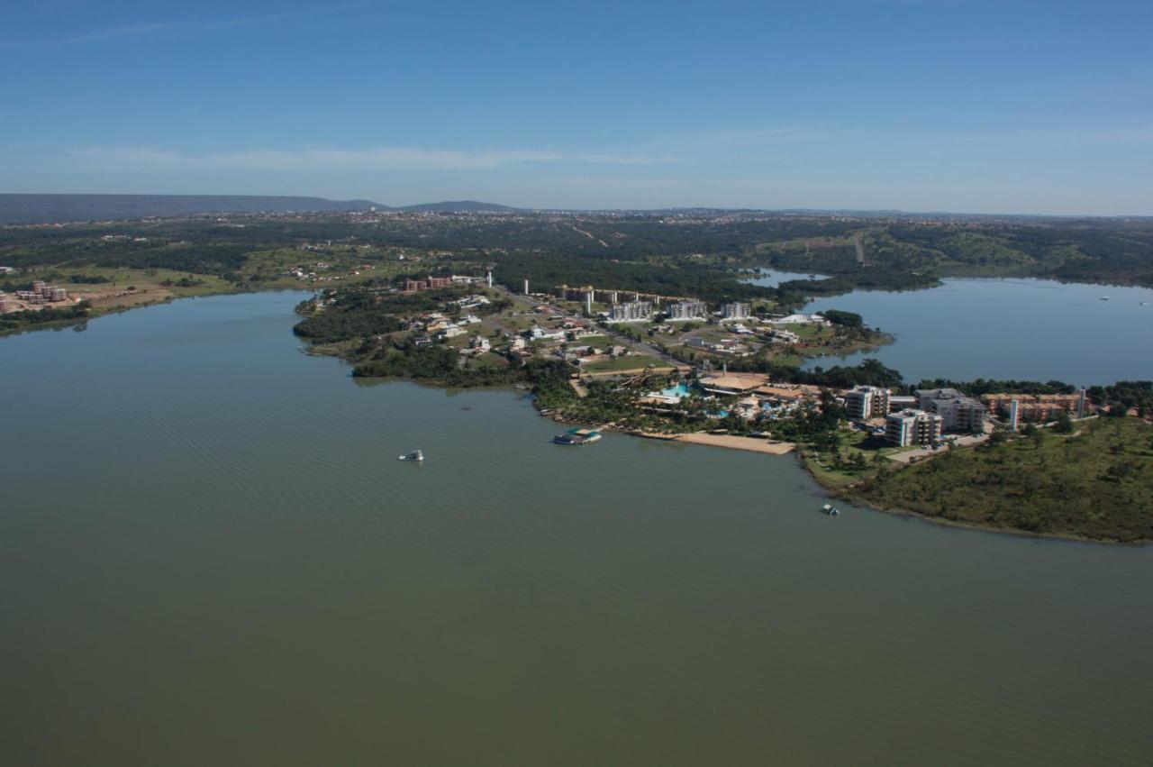 Lacqua Diroma Hotel Com Parque Aquatico 24 Horas Caldas Novas Luaran gambar